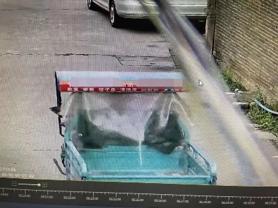 闯红灯酿事故，看泰和这位驾驶员做了什么？（附监控视频）