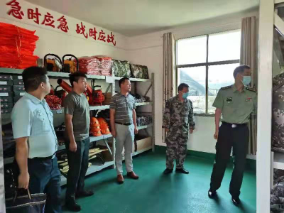 朱玉荣率组来泰和县苏溪镇调研武装工作