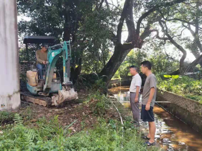 上模乡：清杂治乱全覆盖  房前屋后“颜值”高