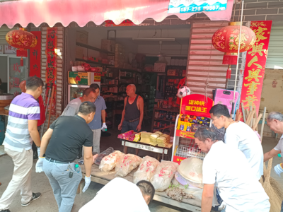 南溪乡开展圩镇环境集中治理