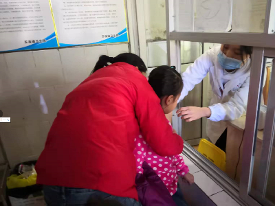苏溪镇做好3-11岁人群新冠疫苗接种 筑牢校园健康免疫屏障