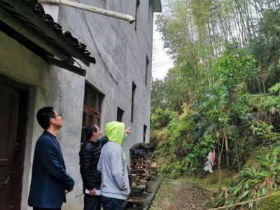 上圯乡常态化开展地质灾害隐患点巡查工作