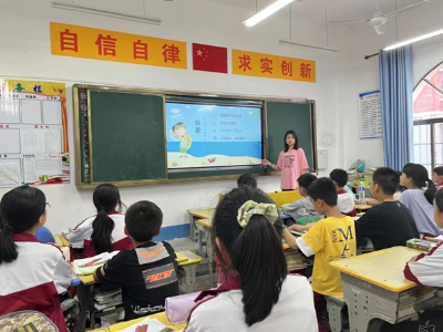 上模乡开展中小学生防溺水知识宣传活动