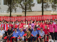 江西泰和：爱幼敬老服务行