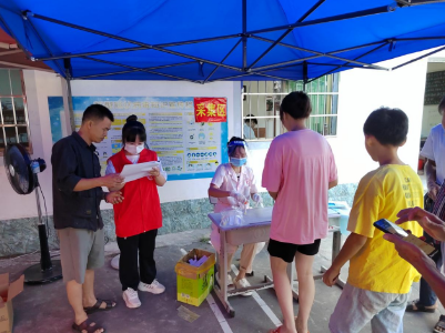 上圯乡志愿者积极助力疫情防控工作