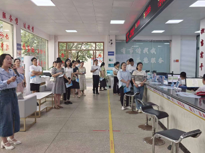 交流学习互促进 实地观摩共提升