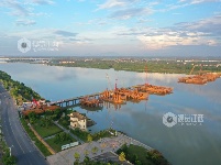 江西泰和：建设跨江大桥助力乡村振兴