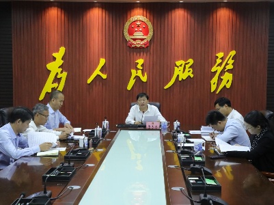 廖文来主持召开县政府党组会议，传达学习习近平总书记考察江西重要讲话精神