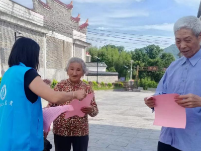 上模乡民政服务站开展“深化移风易俗 弘扬文明新风”主题宣传活动