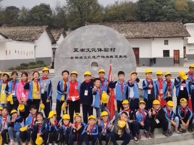 双林镇中心学校开展传统文化教育活动