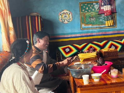 西藏：开发升级高原炊具 更好满足群众生活需求