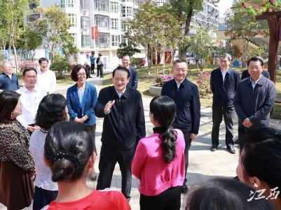 省委书记易炼红深入赣州市宣讲党的二十大精神