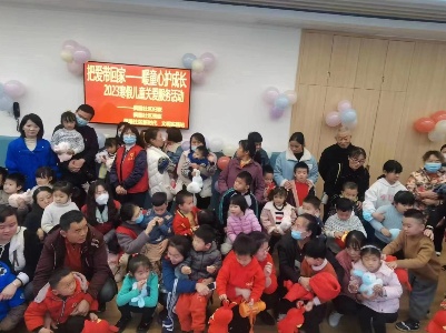 【把爱带回家——暖童心护成长】枫雅社区开展2023年寒假儿童服务活动