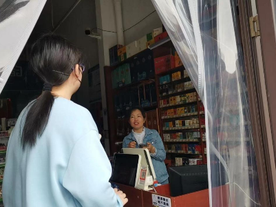 龙津镇龙腾社区开展瓶装液化气罐安全隐患排查