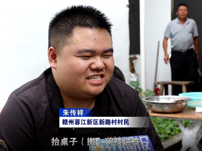 市媒点赞！上阵父子兵，厨房好搭档
