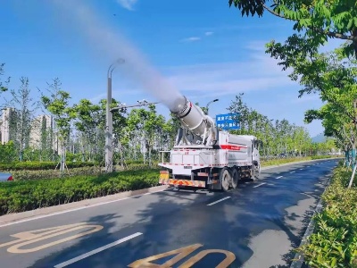 人民网聚焦 | 赣州蓉江新区：人工“满地跑”变智能“全覆盖”
