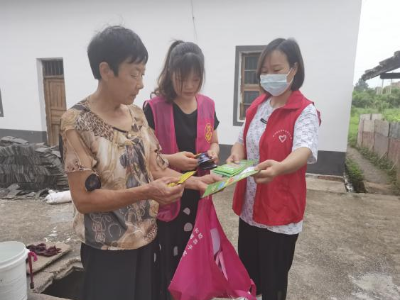 最美文明实践员 | 黎凤鸣：散播爱心，用实际行动诠释责任与担当