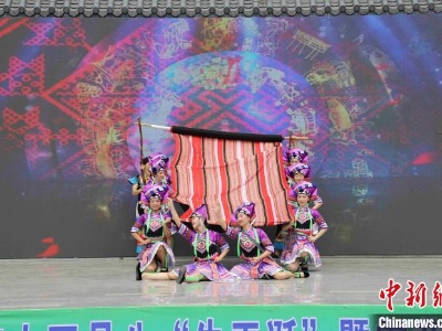 广东连山壮族民众载歌载舞欢庆“牛王诞”-中新网