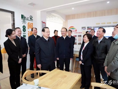 易炼红在吉安调研，提出“五个奋勇登攀”要求