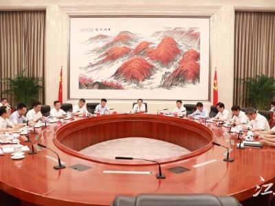 深入推进双“一号工程”，易炼红叶建春在领导小组会议上提出了这些要求