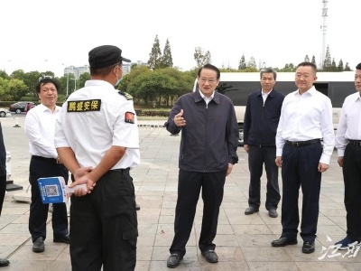 省委书记易炼红以“四不两直”方式检查督导高校疫情防控和服务保障工作
