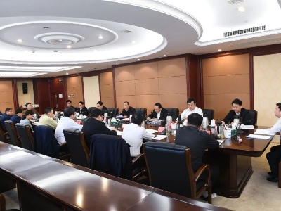 市委常委班子从龚建华案件中汲取教训做好以案促改工作专题民主生活会召开
