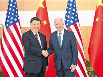 习近平同美国总统拜登在巴厘岛举行会晤 