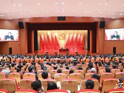 易炼红在省委党校宣讲党的二十大精神并作专题辅导报告