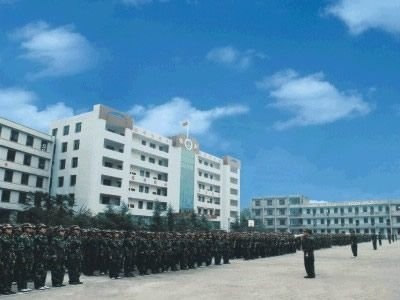 教育部答记者问：职业学校办学要满足什么条件？