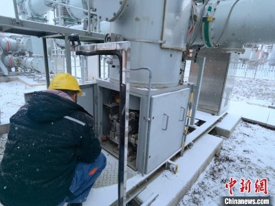 高原变电运维人：数九寒天守护玉树光明