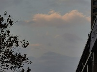 棉花糖样的云朵