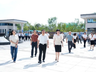 【宜实党建】全市中小学校党建工作推进会现场观摩在宜春市实验小学举行