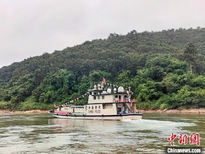 第135次中老缅泰湄公河联合巡逻执法行动启动-中新网