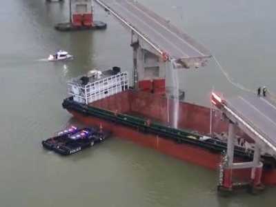 广州南沙沥心沙大桥被船只撞断 防撞能力加固提升工程曾三次延期-中新网