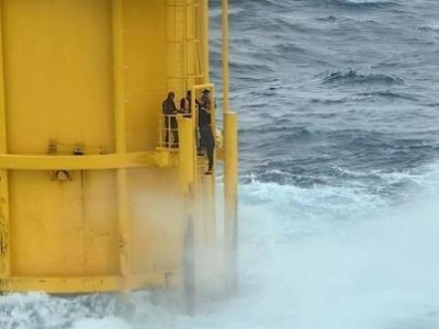 广东惠州海事部门成功救助6名潜水遇险人员-中新网