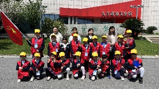 感受文墨馨香——八里湖二小广电小记者参观九江市博物馆