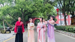 【05•30早安丨九江】时隔30年，九江龙舟赛来了；今年九江市62351名考生报名参加高考；穿汉服游秀峰可免门票