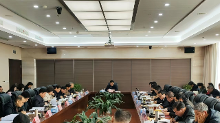市政协党组理论学习中心组主题教育第六次学习会召开，占勇主持并讲话