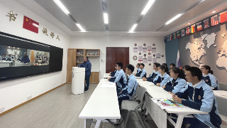 九江市同文中學與雅羅斯拉夫爾市普希金學校第三次線上交流活動順利開展