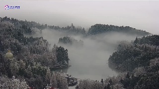 庐山：半山冬雪  半山烟火