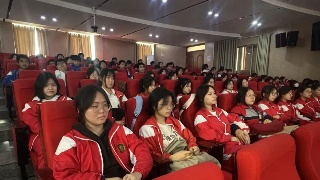 九江七中召开2025届“脱颖”集训营动员大会