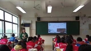 九江七中语文组开展名师走教活动，九江一中名师邹月英送课参与