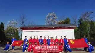 九江七中开展清明祭英烈活动