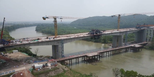 【家门口的民生工程】上浦高速沙溪信江特大桥已完成主跨合龙