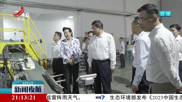 张小平在抚州市调研粮食安全工作情况