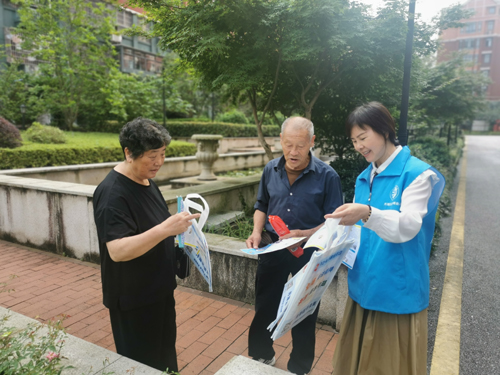 鹰潭月湖：“法律明白人” 普法我先行
