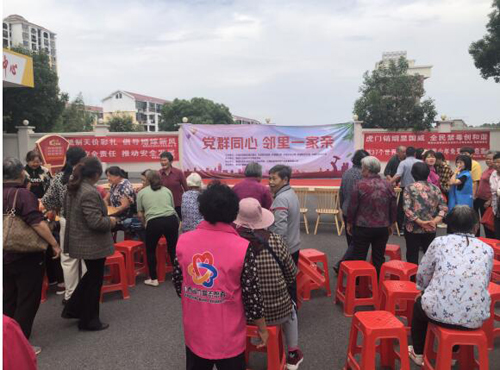 鹰潭市月湖区梅园科教枫园社区开展“抵制天价彩礼 倡导婚嫁新风”宣传活动
