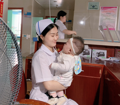 暖心服务 守护生命的温度 景德镇市妇幼保健院汛期温情瞬间纪实
