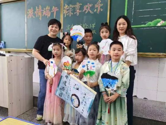 宜春市实验小学：浓情端午 “粽”享欢乐