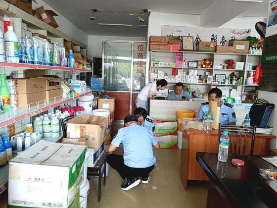靖安县农业农村局开展农业投入品执法抽检工作